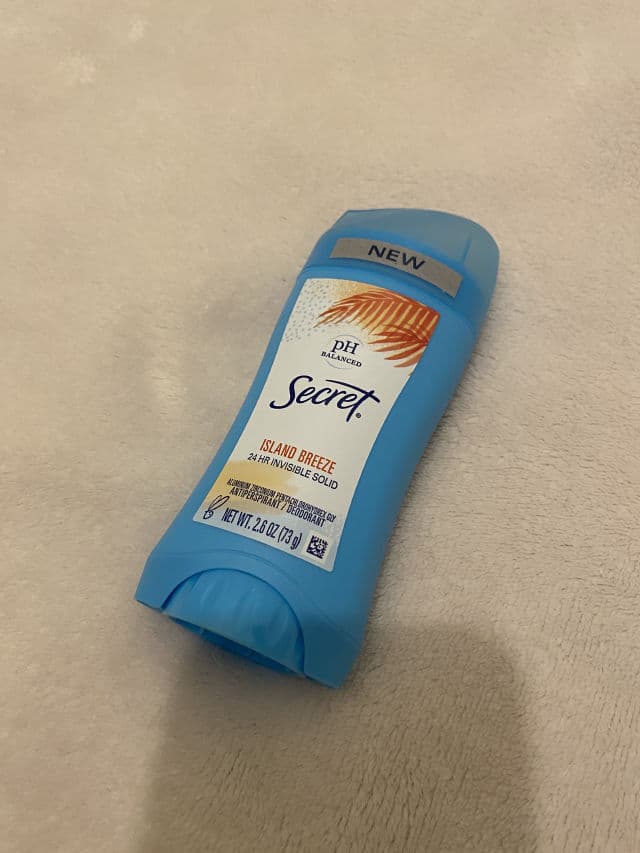 Secret pH Balanced Island Breeze Deodorant review photo by Beautyalways