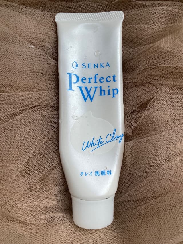 Senka Perfect Whip White Clay review photo by yoanakartika
