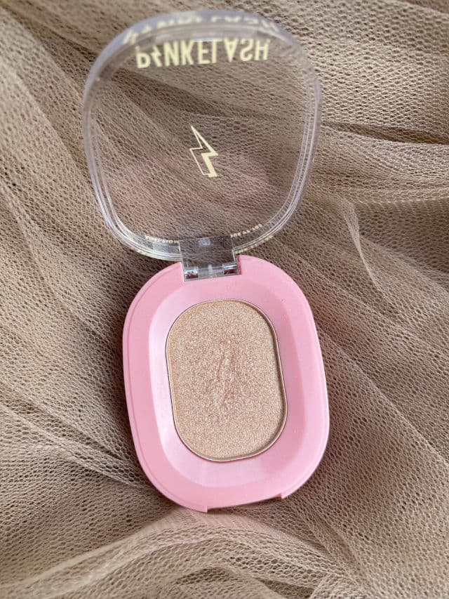 Pinkflash Shimmer Highlighter & Matte Contour Powder review photo by yoanakartika