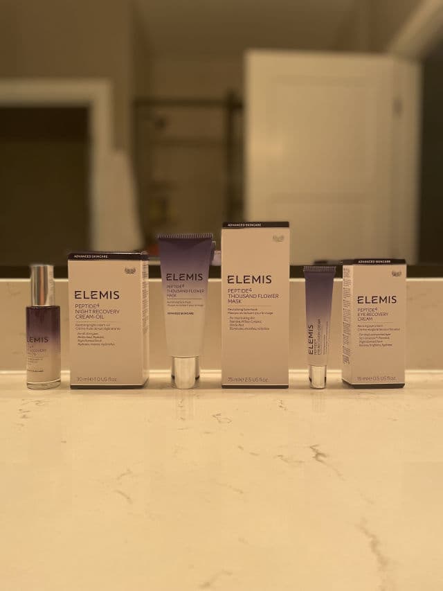 Elemis Peptide4 Plumping Pillow Facial 50ml / 1.6 fl.oz. review photo by LKing102