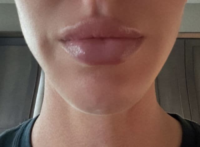 Too Faced Lip Injection Extreme Lip Plumper review photo by LKing102