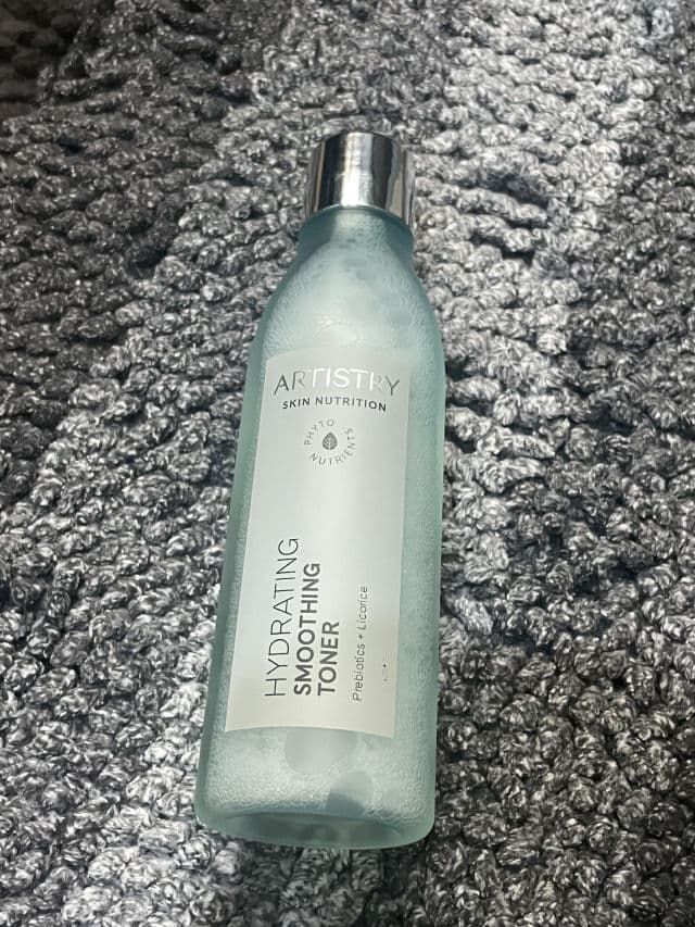 Artistry Skin Nutrition Hydrating Smoothing Toner review photo by LucBlanc