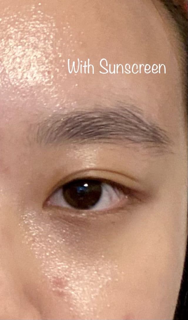 SKIN1004 Madagascar Centella Hyalu-Cica Water-Fit Sun Serum SPF50+ PA++++ review photo by ctskin