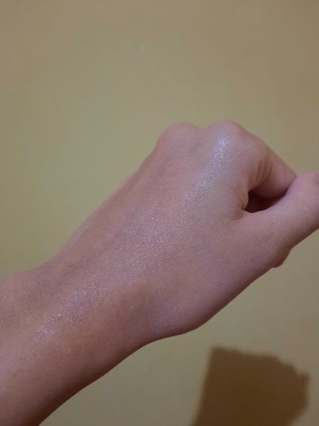 The Originote Ceramella Sunscreen SPF50 PA++++ review photo by yulianahaa