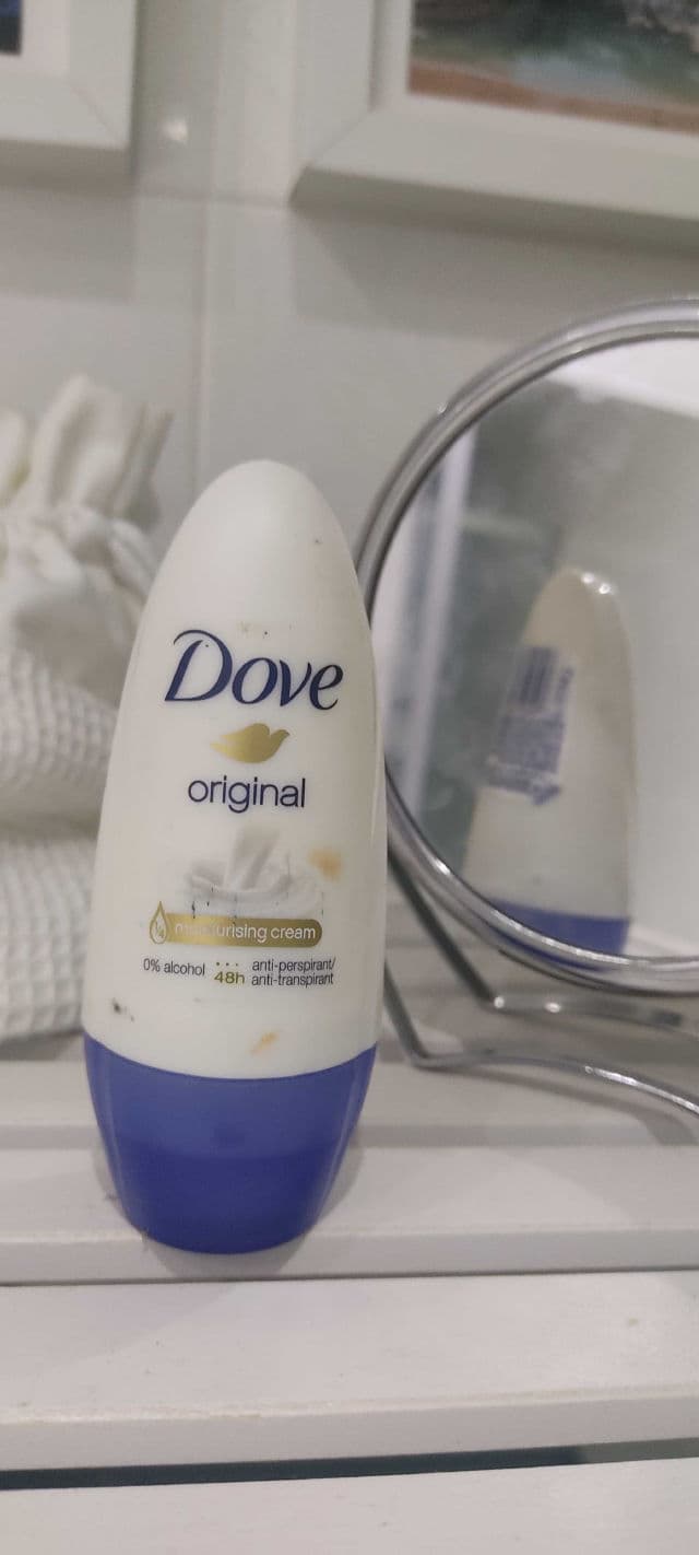 Dove Original Nourished and Smooth Antiperspirant Roll-on review photo by Butterflyoli