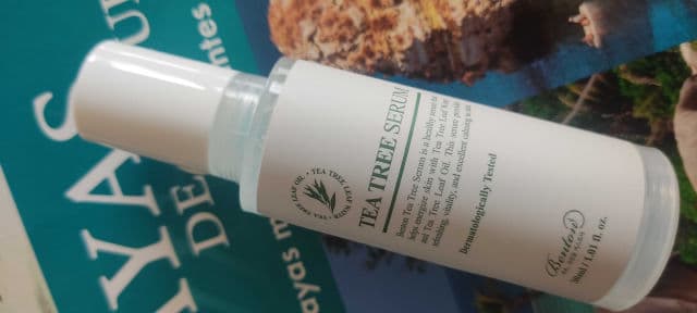 BENTON Tea Tree Serum review photo by Butterflyoli