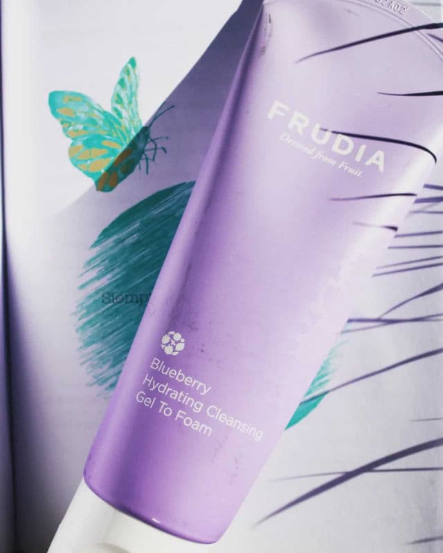 Frudia Blueberry Hydrating Cleansing Gel to Foam review photo by Butterflyoli