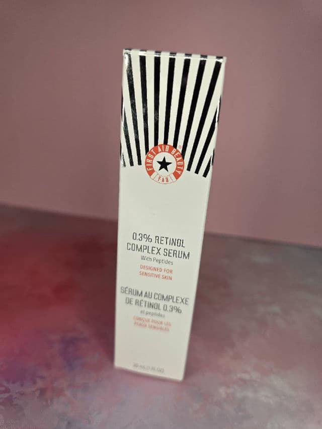 First Aid Beauty 0.3% Retinol Complex Serum with Peptides review photo by liyal