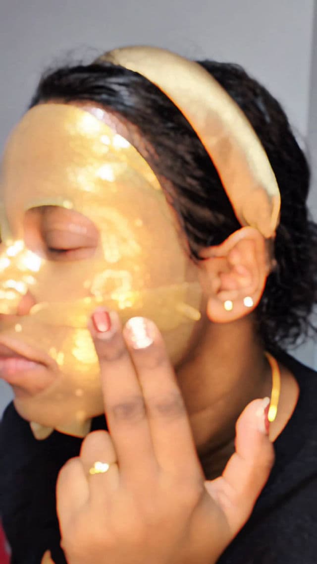 Tiara Gold 24K Gold Gel Mask review photo by liyal