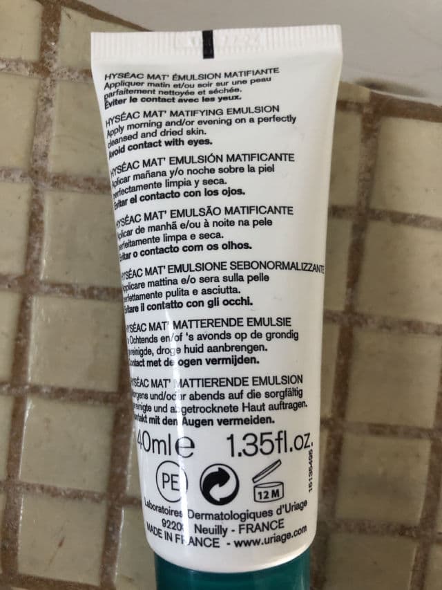 Uriage Hyseac Mat' Matifying Emulsion review photo by Centenno