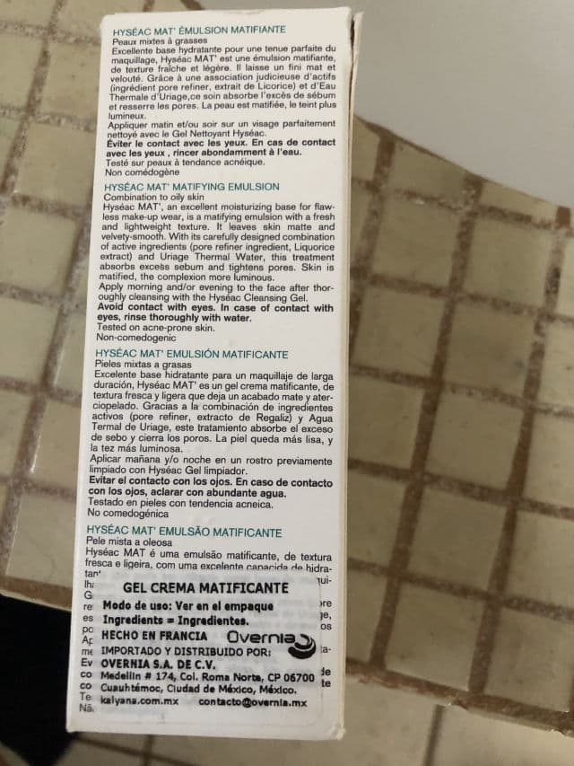 Uriage Hyseac Mat' Matifying Emulsion review photo by Centenno