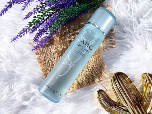 AHC Aqualuronic Toner review photo by aritamakeup
