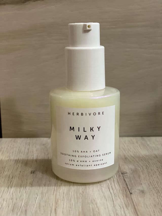 Herbivore Botanicals Milky Way 10% AHA + Oat Soothing Exfoliating Serum review photo by NL54