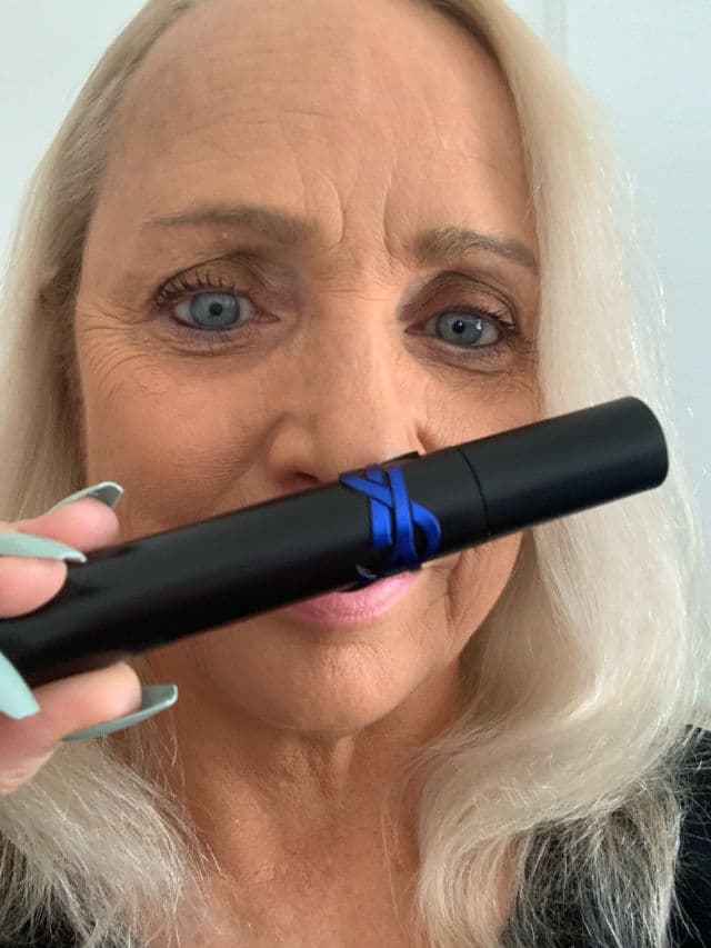 YSL Beauty Lash Clash Extreme Volume Mascara review photo by manonv