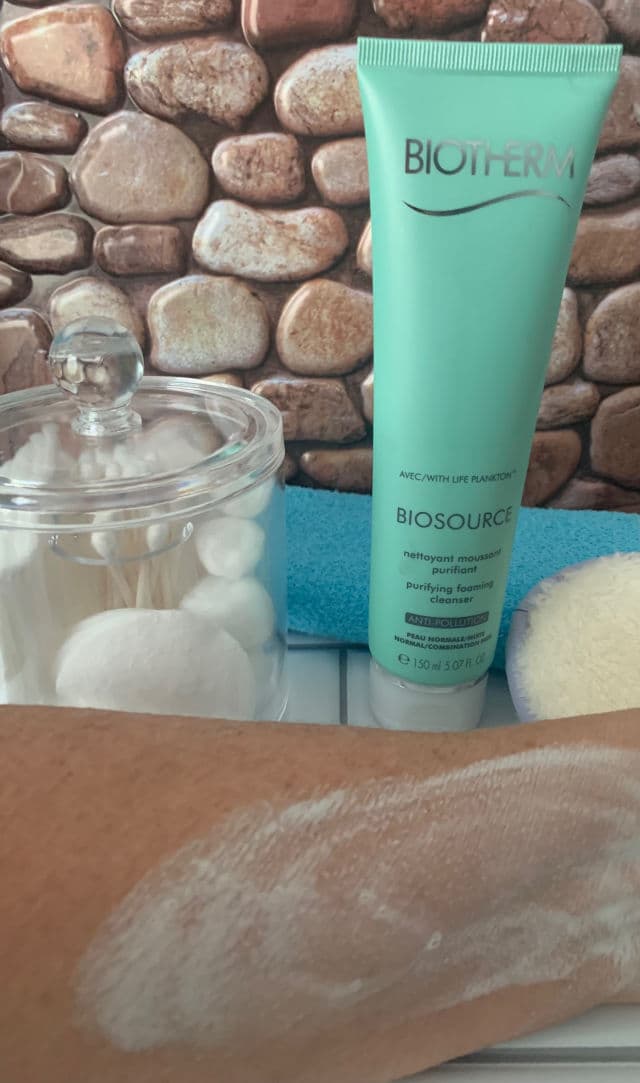 Biotherm Biosource Purifying Foaming Cleanser review photo by manonv