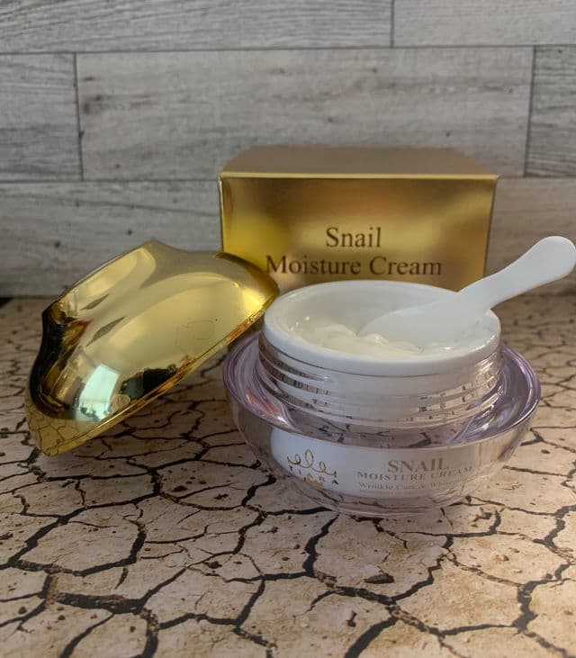 Tiara Gold Multi Premium Snail Moisture Cream review photo by manonv
