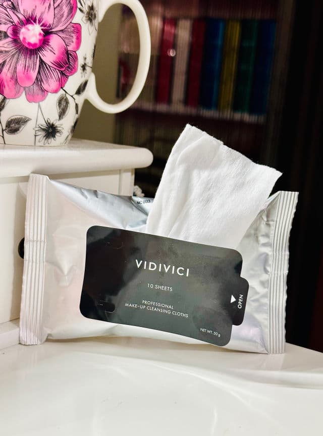Professional Make-up Cleansing Cloths product review