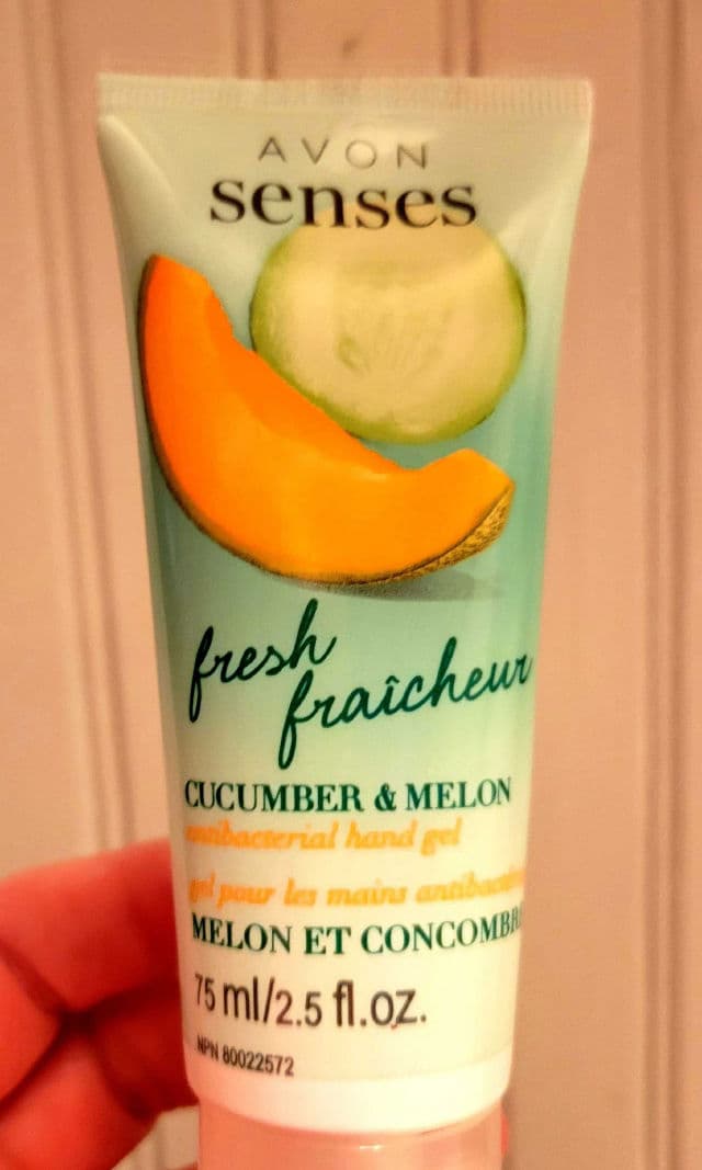 Avon Senses Fresh Cucumber & Melon Antibacterial Hand Ge review photo by Treia