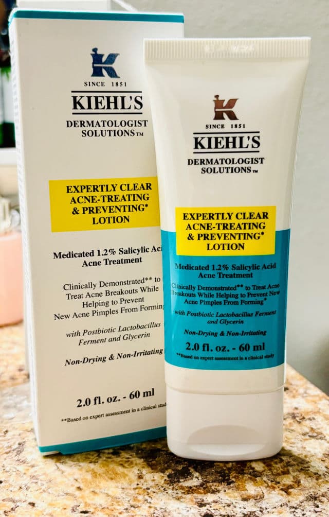 Kiehl's Breakout Control Acne Treatment Facial Lotion review photo by rroatti