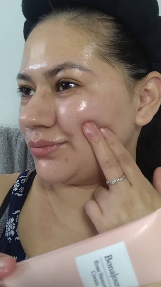 Bonajour Rose Stem Cell Cream review photo by rachel7leo