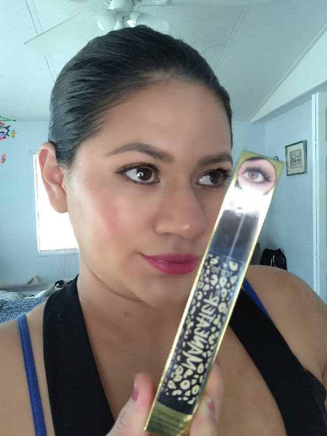 Tarte Maneater Voluptuous Mascara review photo by Rachel7leo