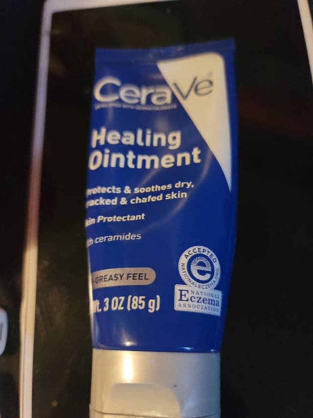 CeraVe Healing Ointment review photo by mandyleigh117
