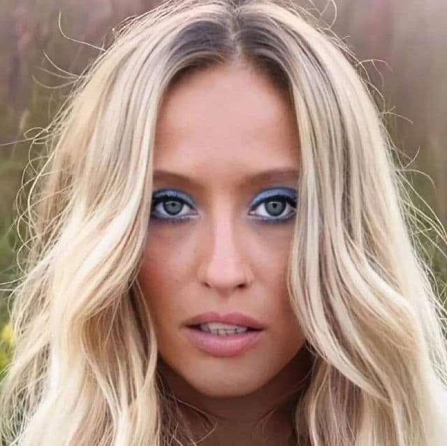 Dior Forever Skin Correct Concealer  review photo by mandyleigh117