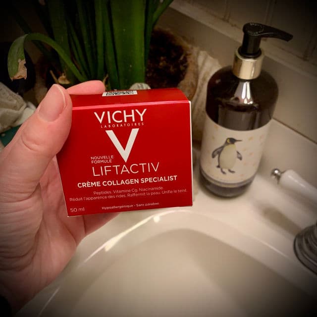 Vichy LiftActiv Collagen Specialist Night Cream review photo by tracie