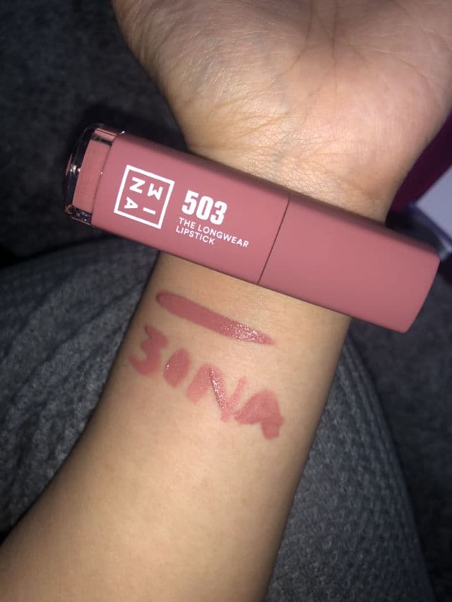 3INA The Longwear Lipstick  review photo by keithykin