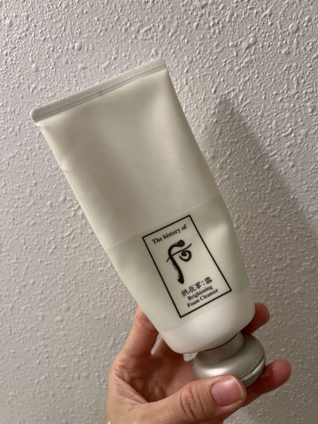 The History of Whoo Gongjinhyang Brightening Foam Cleanser review photo by amie2609