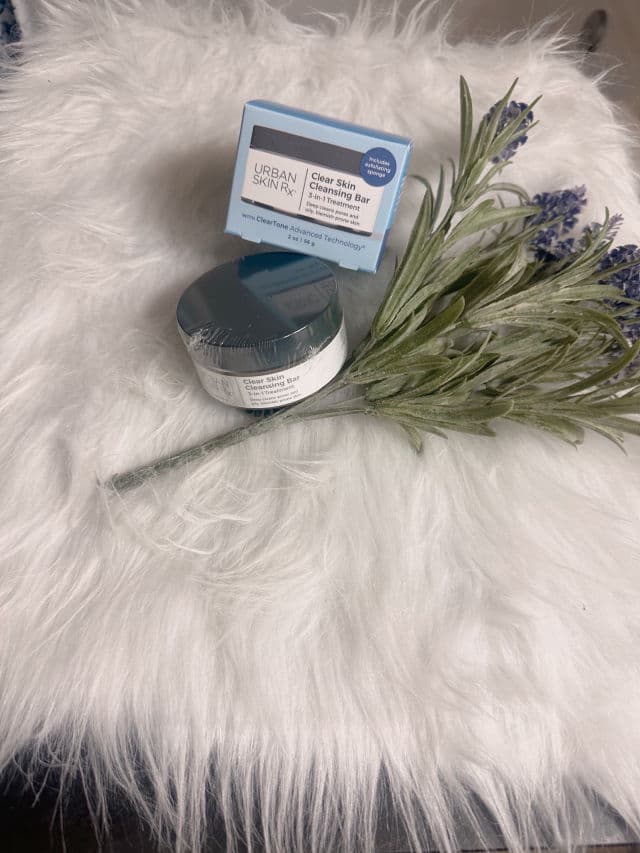 Urban Skin Rx Clear Skin Cleansing Bar review photo by LeeLy1012