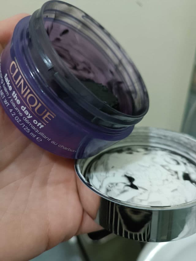 Clinique Take The Day Off Charcoal Cleansing Balm review photo by MarianaSmile