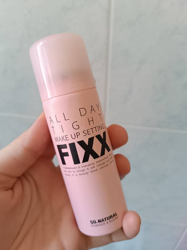 So Natural All Day Tight Make Up Setting Fixer General Mist review photo by MarianaSmile