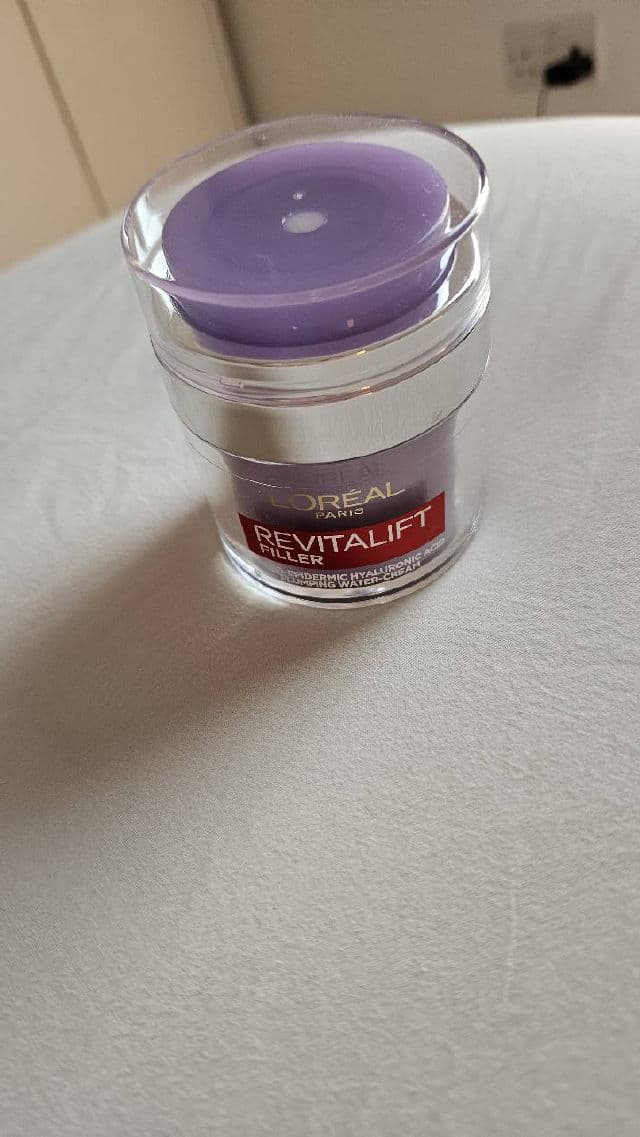 L'Oreal Paris Revitalift Filler Micro-Epidermic Hyaluronic Acid Plumping Water Cream review photo by Karly4Ella