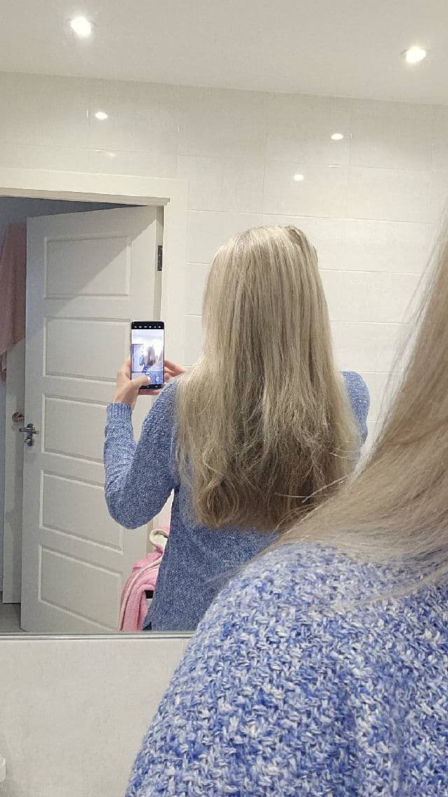 Batiste Dry Shampoo for Dark Hair - Divine Dark review photo by Karly4Ella