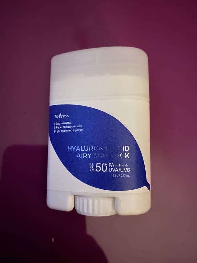 ISNTREE Hyaluronic Acid Airy Sun Stick SPF 50 PA++++ review photo by toryflynn