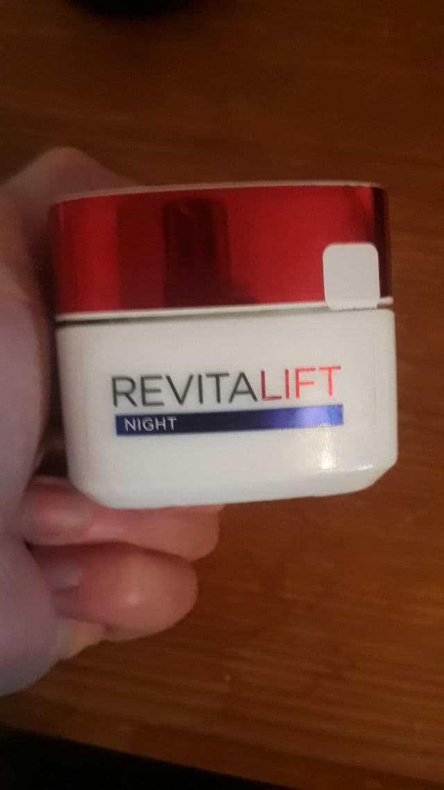 L'Oreal Paris Revitalift Anti-Wrinkle + Firming Night Cream review photo by chrissywool