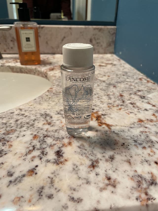 Lancome Bi-Facil Double-Action Eye Makeup Remover review photo by MonaLisa37