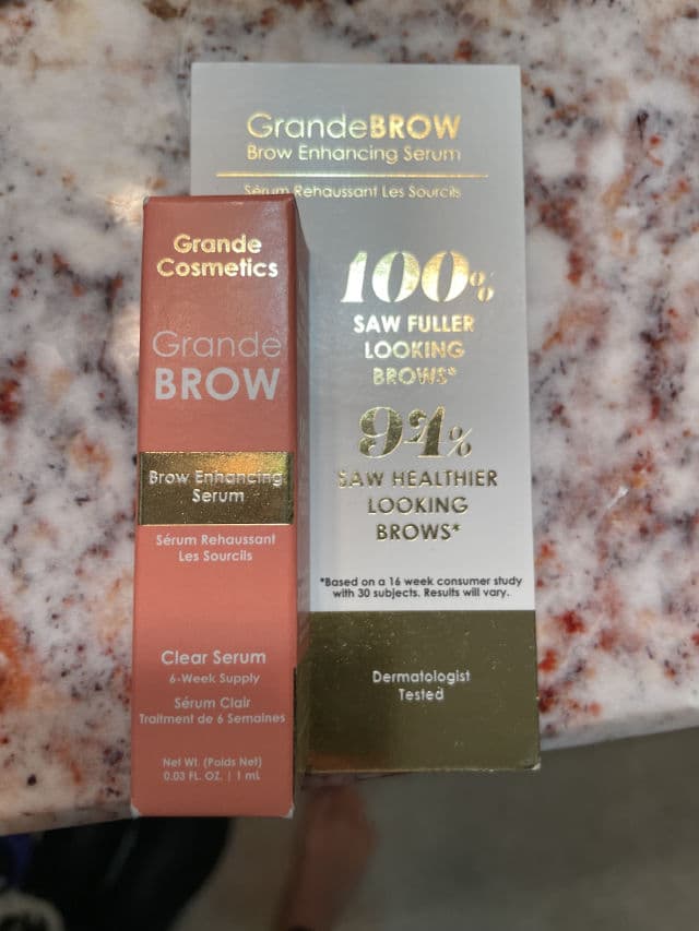 Grande Cosmetics GrandeBROW Brow Enhancing Serum review photo by MonaLisa37