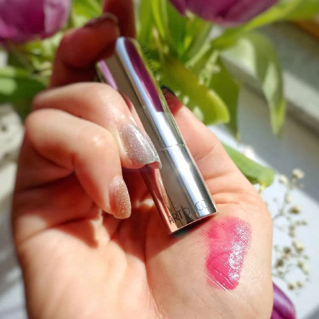ARTDECO 33 - Red Diamonds review photo by beingmyselfE