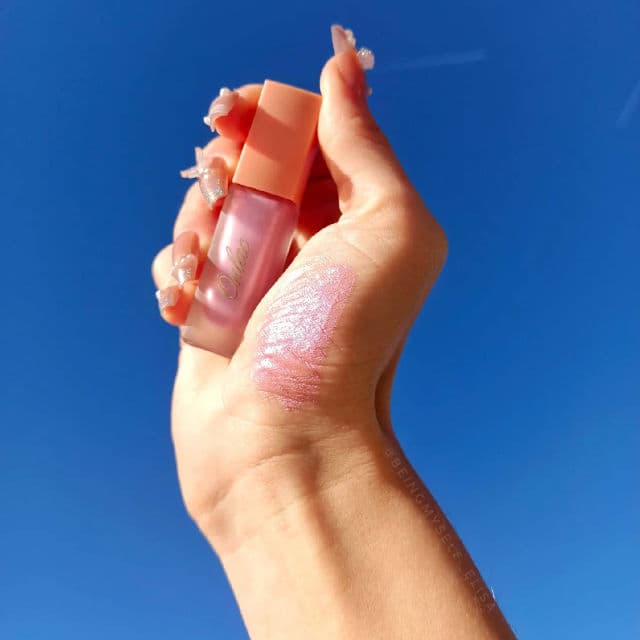 Oulac Cosmetics L05 Digital Lavender review photo by beingmyselfE