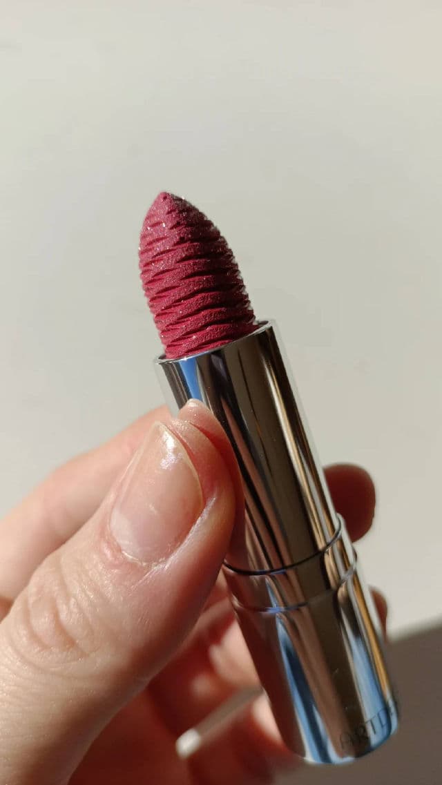 ARTDECO 33 - Red Diamonds review photo by beingmyselfE