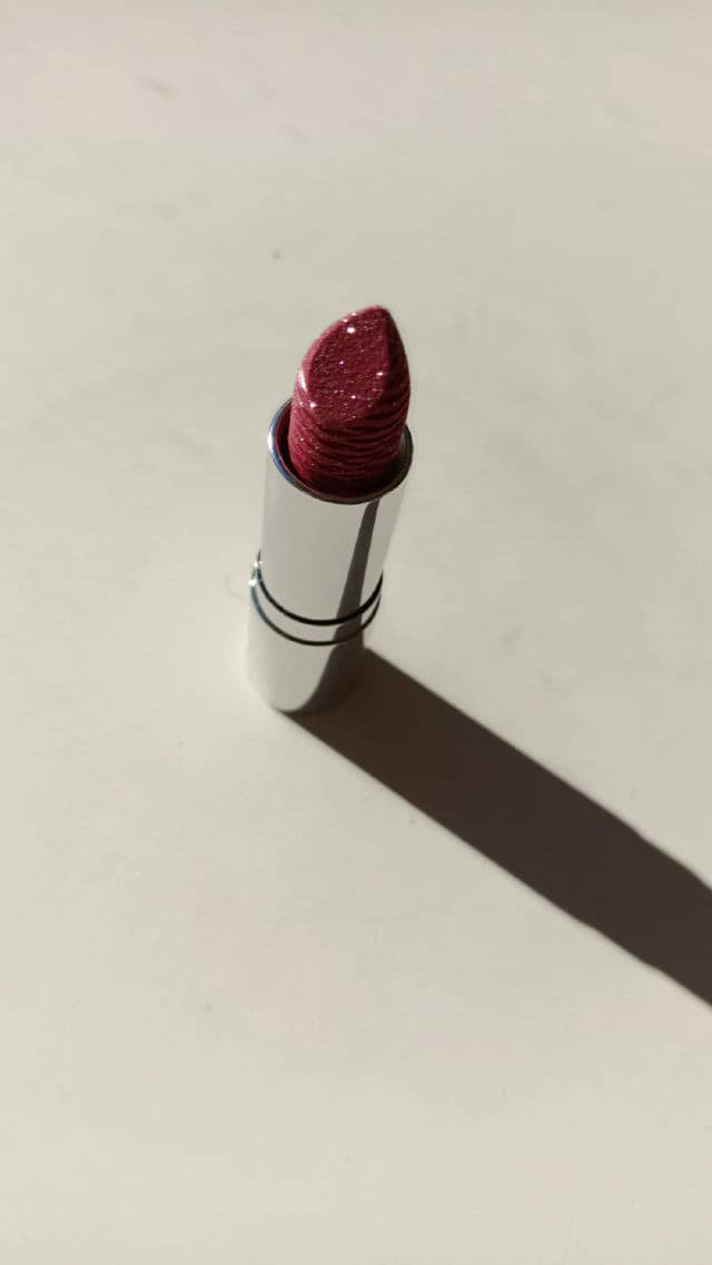 ARTDECO 33 - Red Diamonds review photo by beingmyselfE