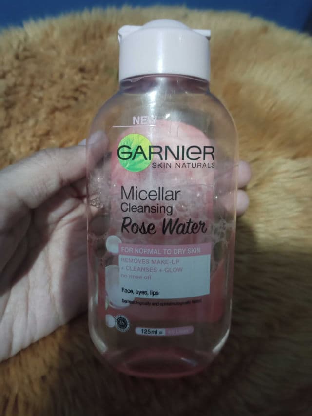 Garnier SkinActive Water Rose Micellar Cleansing Water review photo by SekarZone