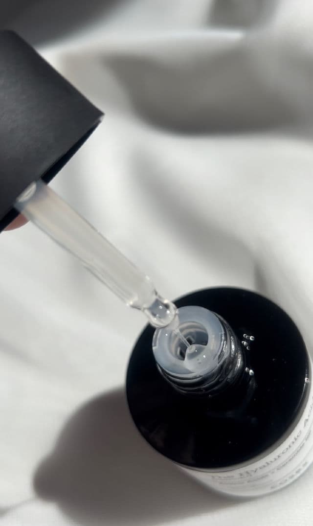 COSRX The Hyaluronic Acid 3 Serum review photo by DiemThi