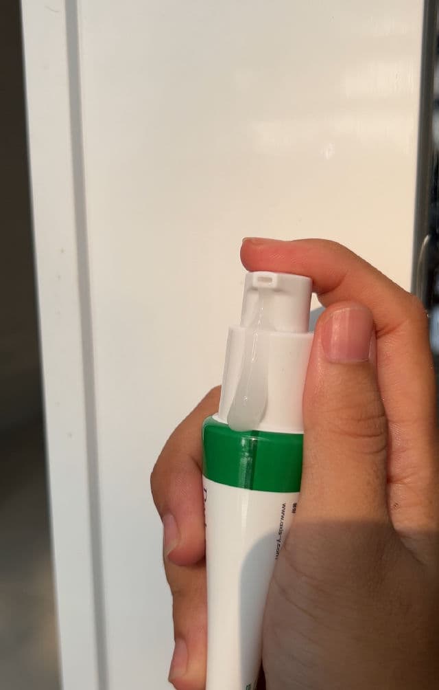 AXIS-Y Dark Spot Correcting Glow Serum review photo by DiemThi