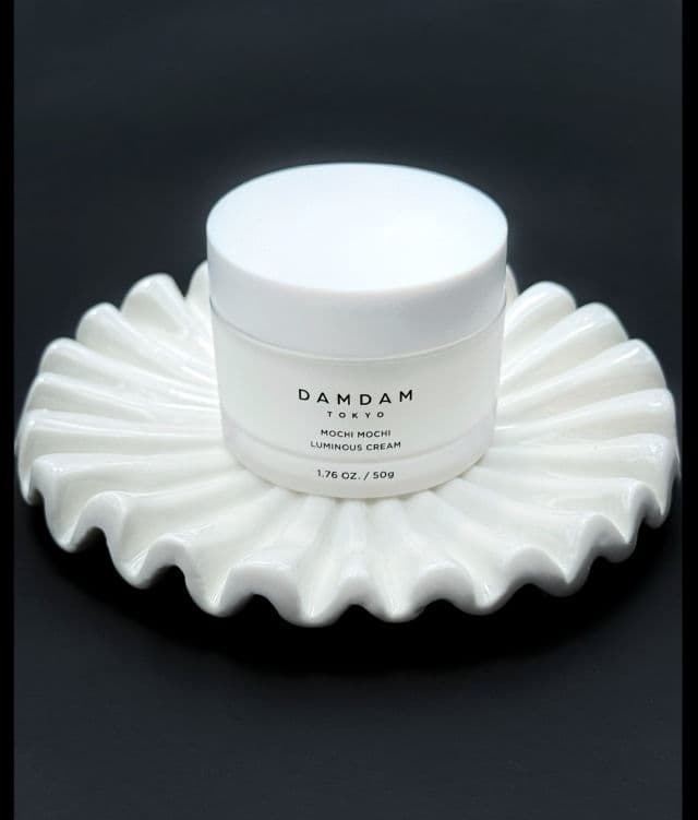 DAMDAM Mochi Mochi - Luminous Face Cream review photo by LovelySkinCare