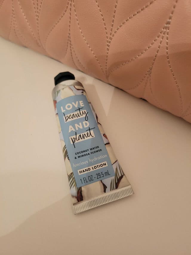 Love Beauty and Planet  Coconut Water & Mimosa Flower Hand Lotion review photo by TesterK