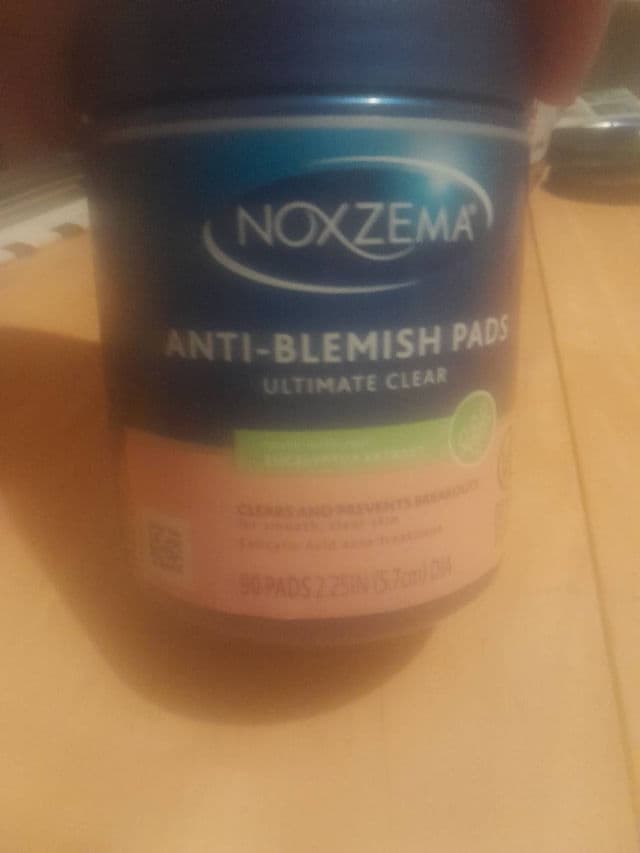 Noxzema Classic Clean Original Deep Cleaning Cream with Eucalyptus Extract review photo by Picky58348