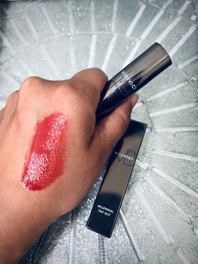 VIDIVICI 02 Red to Go review photo by Shaktie